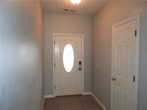 2204 W Sunset Dr in Rogers, AR - Building Photo - Building Photo