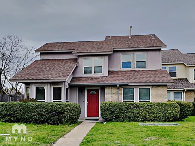 property at 9723 Summerwood Cir