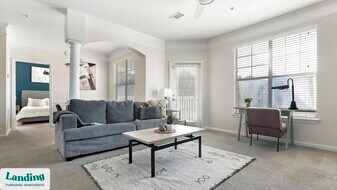 325 Marymeade Dr in Summerville, SC - Building Photo