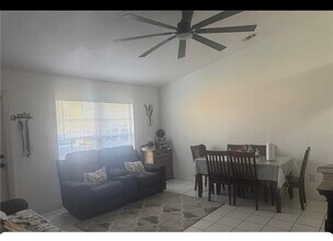 5205 Jennings St in Naples, FL - Building Photo - Building Photo