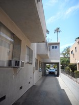 7972 Norton Ave in West Hollywood, CA - Building Photo - Building Photo