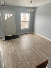 396 MacNab St N in Hamilton, ON - Building Photo - Building Photo