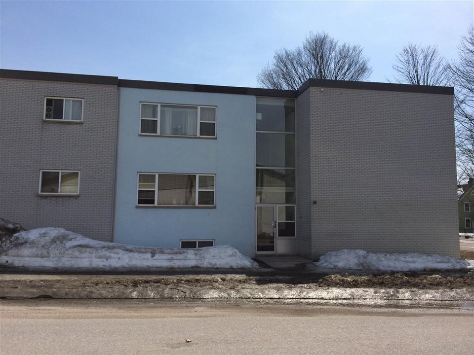 Gravenhurst Apartments in Gravenhurst, ON - Building Photo