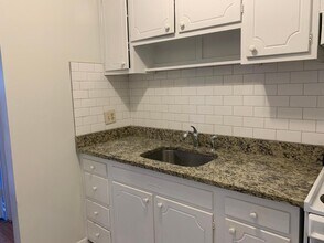 26 Waverly St in Boston, MA - Building Photo - Building Photo