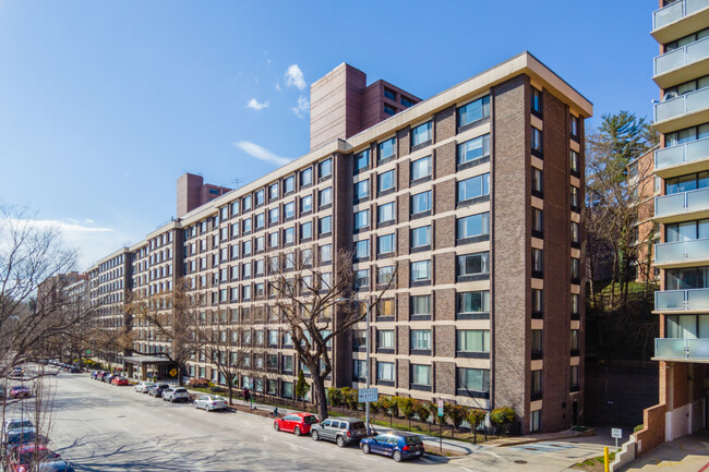 Omni Shoreham North Condominium in Washington, DC - Building Photo - Building Photo