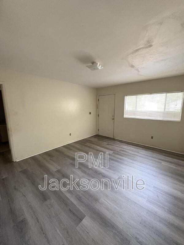 property at 5216 Seaboard Ave