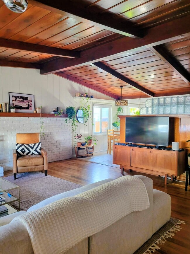 133 S Myers St, Unit Myers House in Oceanside, CA - Building Photo - Building Photo