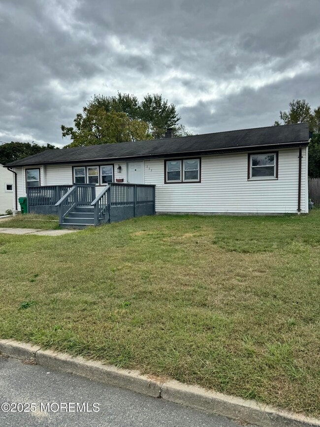 property at 117 Charles Ave