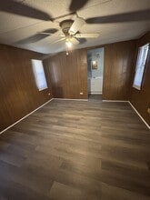 207 Cherry Tree Dr in Asheville, NC - Building Photo - Building Photo