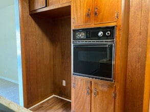 44 Charjean Dr in Jackson, TN - Building Photo - Building Photo