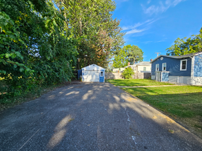 619 Birdseye St in Stratford, CT - Building Photo - Building Photo