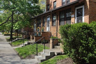 428 S Trenton Ave in Pittsburgh, PA - Building Photo