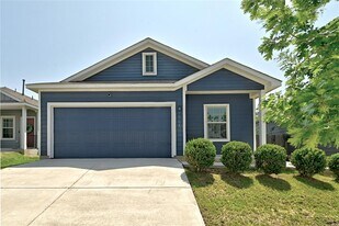 7013 Tonka Ln in Austin, TX - Building Photo