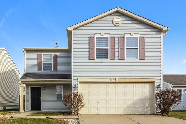 property at 2371 Summerwood Ln