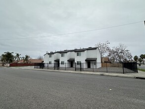 931 Monterey St in Bakersfield, CA - Building Photo - Primary Photo