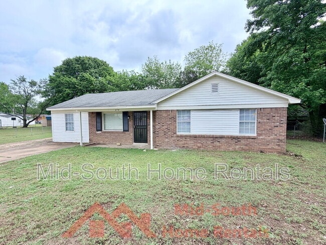 property at 474 Brockwood Cove