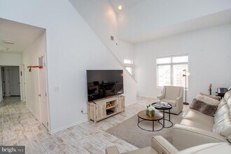 523 Carson Terrace in Huntingdon Valley, PA - Building Photo - Building Photo