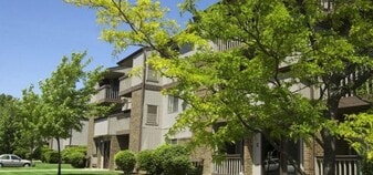 2973 Clark Rd in Ypsilanti, MI - Building Photo