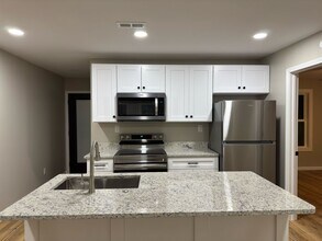 211-223 Cedar Cir in Jackson, MO - Building Photo - Building Photo