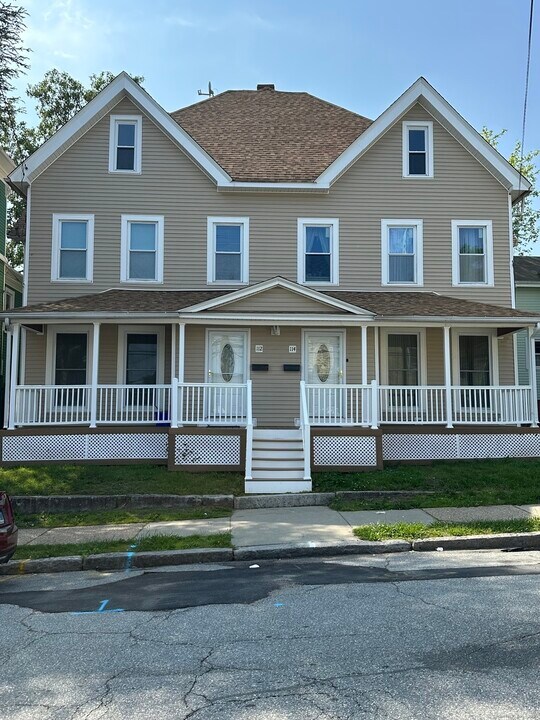 112 Hempstead St, Unit 112 in New London, CT - Building Photo