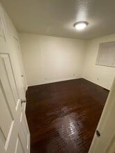 1037 Palomas Dr SE in Albuquerque, NM - Building Photo - Building Photo