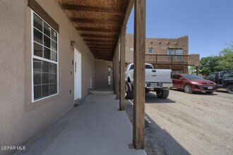 1141 Ranger St in El Paso, TX - Building Photo - Building Photo
