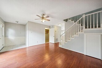 1841 Sherwood Forest St in Houston, TX - Building Photo - Building Photo
