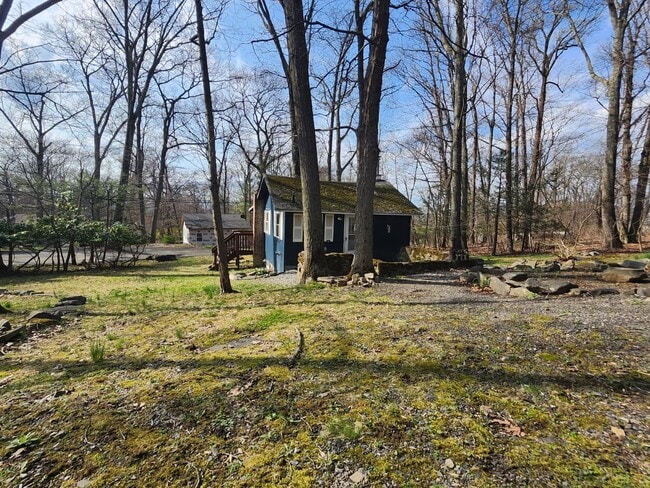 5 Woodland Cir S in Monroe, NY - Building Photo - Building Photo