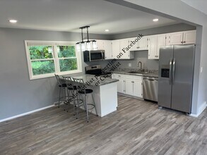 13 Pawling St in Menands, NY - Building Photo - Building Photo