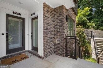 371 Pratt Dr SE in Atlanta, GA - Building Photo - Building Photo