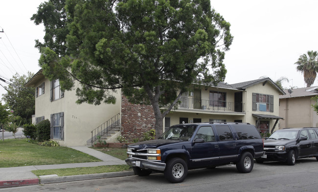 724 N Anna Dr in Anaheim, CA - Building Photo - Building Photo