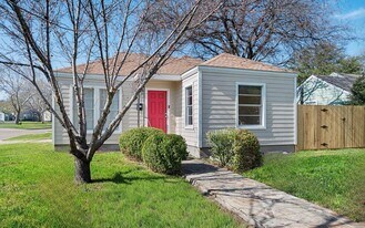 4036 Valentine St in Fort Worth, TX - Building Photo