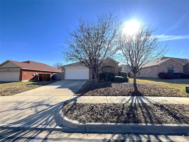 1513 Carrigan Ln in Denton, TX - Building Photo