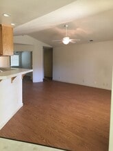 27 Herlax Cir in Chico, CA - Building Photo - Building Photo