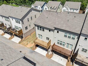 596 Alexander Hills in Decatur, GA - Building Photo - Building Photo