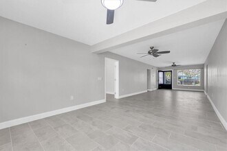 404 Normandy Rd in Madeira Beach, FL - Building Photo - Building Photo