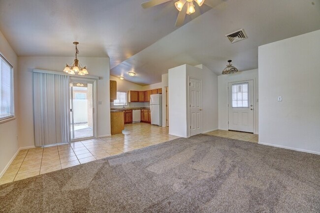 3018 Autumn Glenn Ct in Grand Junction, CO - Building Photo - Building Photo