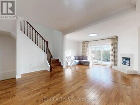 2205 South Millway in Mississauga, ON - Building Photo