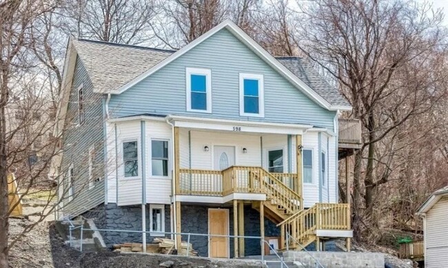 property at 598 Franklin St