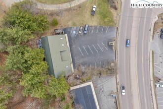 483 NC-105 in Boone, NC - Building Photo - Building Photo