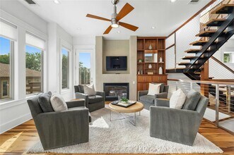 1227 Newning Ave in Austin, TX - Building Photo - Building Photo
