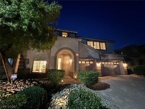 9632 Staff Ln in Las Vegas, NV - Building Photo - Building Photo