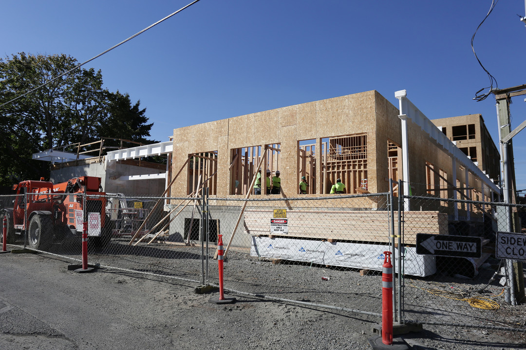 Division Street Station in Portland, OR - Building Photo