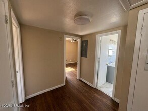 845 Acapulco Rd in Jacksonville, FL - Building Photo - Building Photo