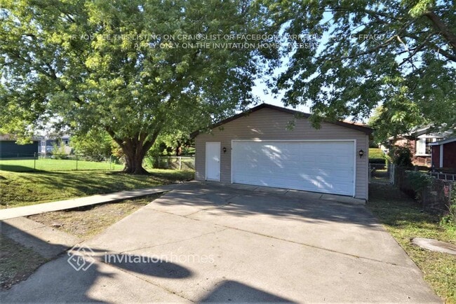 7712 163rd Pl in Tinley Park, IL - Building Photo - Building Photo