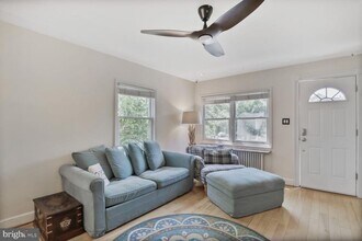 801 Bernard St in Alexandria, VA - Building Photo - Building Photo