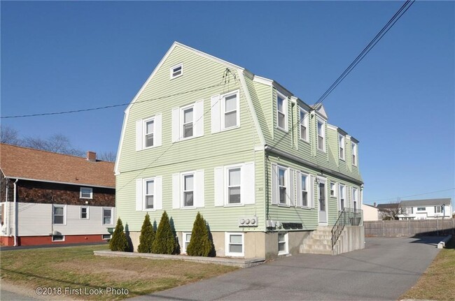 324 Fort St, Unit 1st Floor