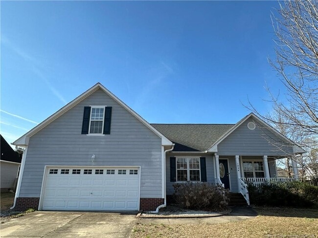 1034 Canter Ln in Hope Mills, NC - Building Photo - Building Photo