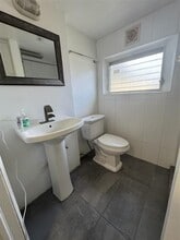 1639 Fletcher St in Hollywood, FL - Building Photo - Building Photo