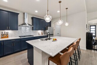 1711 Dalhart in San Antonio, TX - Building Photo - Building Photo